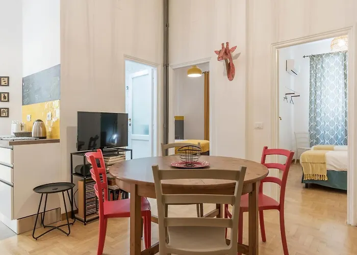 Guesthost - San Giovanni Laterano Cozy Flat * Roma