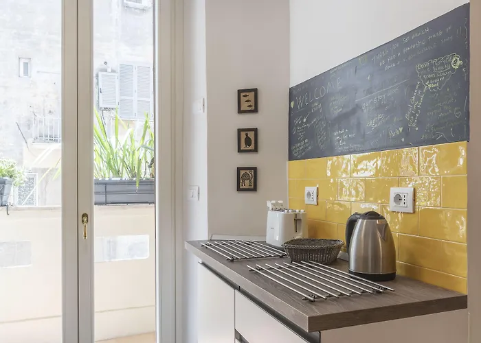 Guesthost - San Giovanni Laterano Cozy Flat *